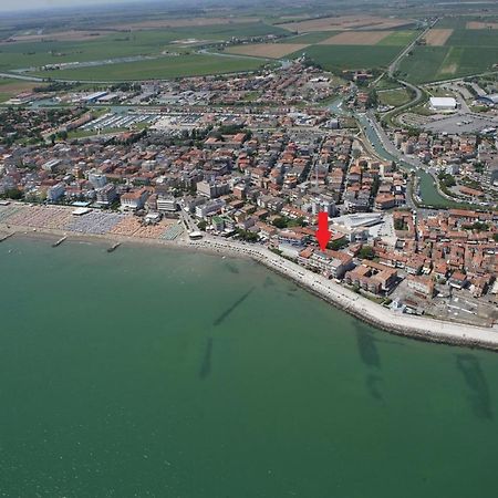 Apartamento Penthouse Attico Mara Caorle Exterior foto